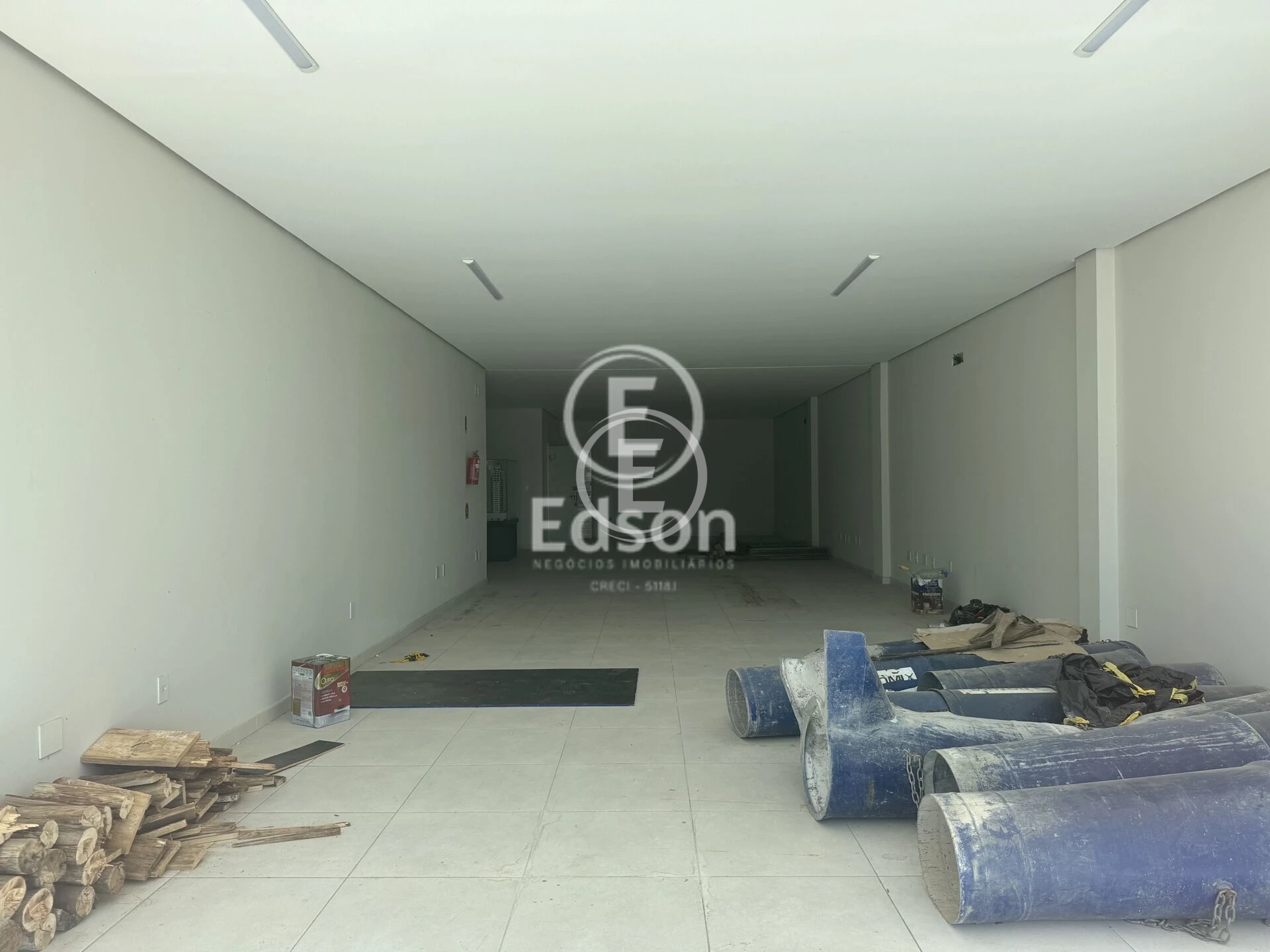 Escritório/Sala em Ponte do Imaruim, Palhoça. 0 quartos, 147m². Imagem 3 de 4