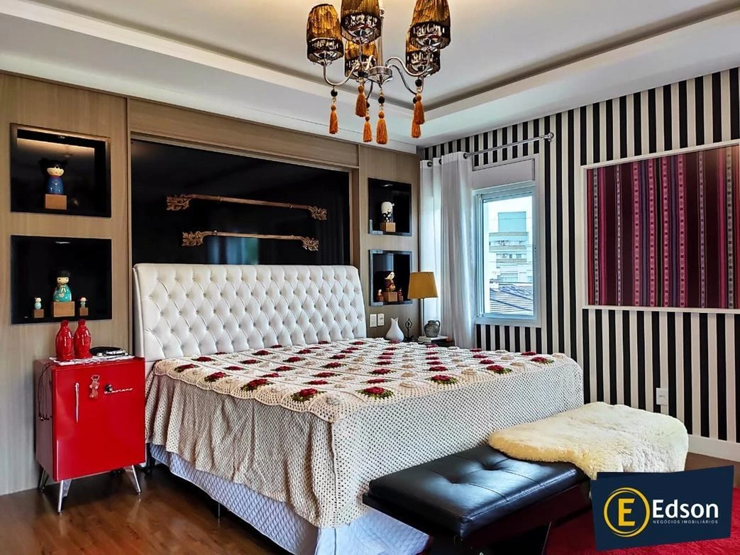 Casa em Pedra Branca, Palhoça. 4 quartos, 402m². Imagem 10 de 19