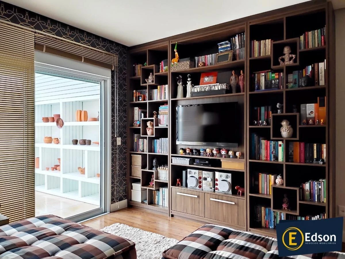 Casa em Pedra Branca, Palhoça. 4 quartos, 402m². Imagem 13 de 19