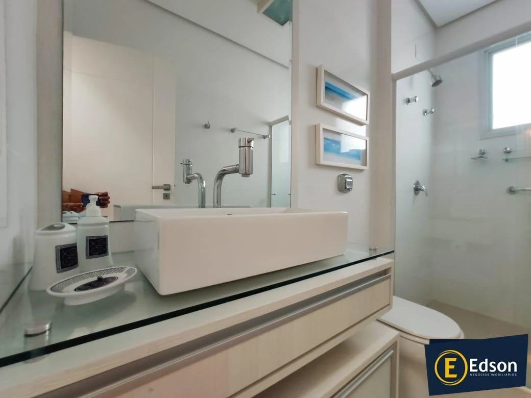 Casa em Pedra Branca, Palhoça. 4 quartos, 402m². Imagem 15 de 19