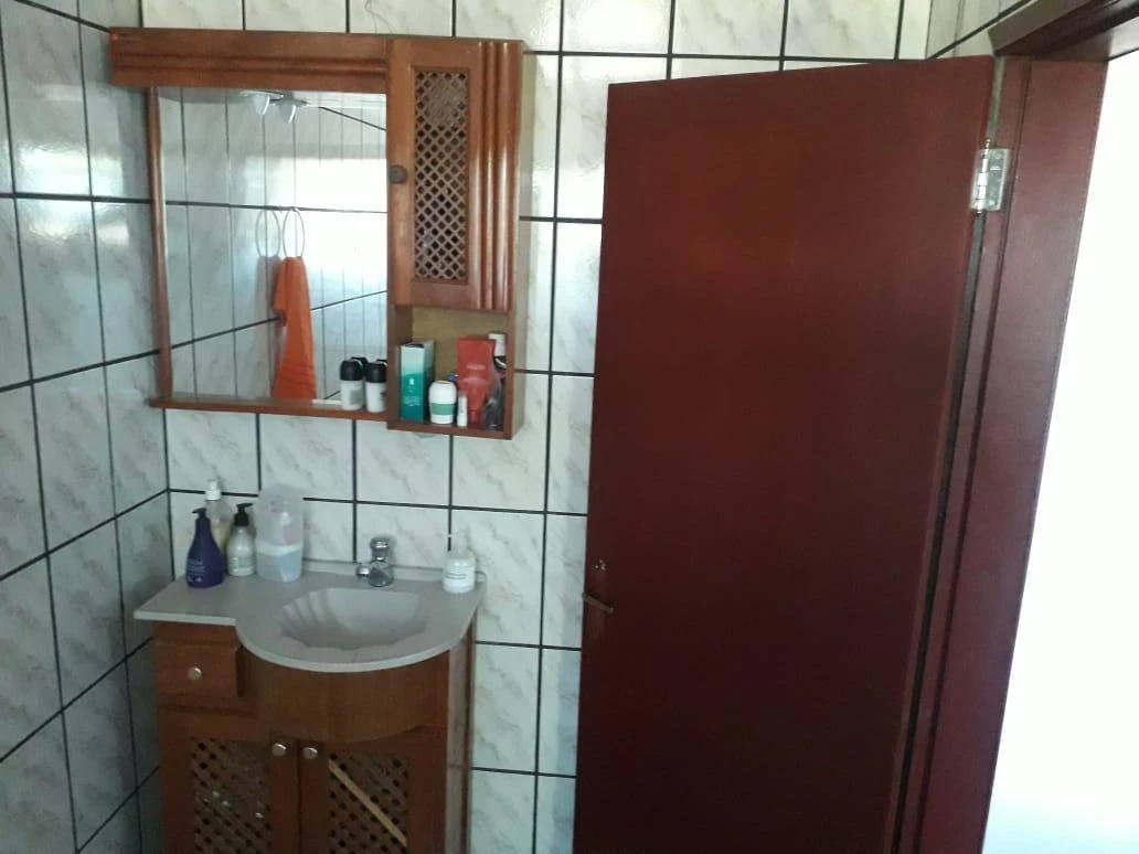 Casa em Barra do Aririú, Palhoça. 4 quartos, 224m². Imagem 5 de 12