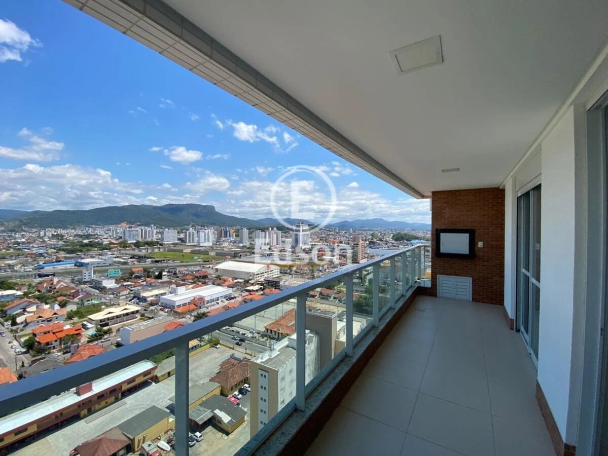 Apartamento em Centro, Palhoça. 3 quartos, 124m². Imagem 2 de 16