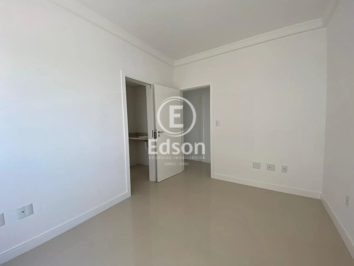 Apartamento em Centro, Palhoça. 3 quartos, 124m². Imagem 6 de 16