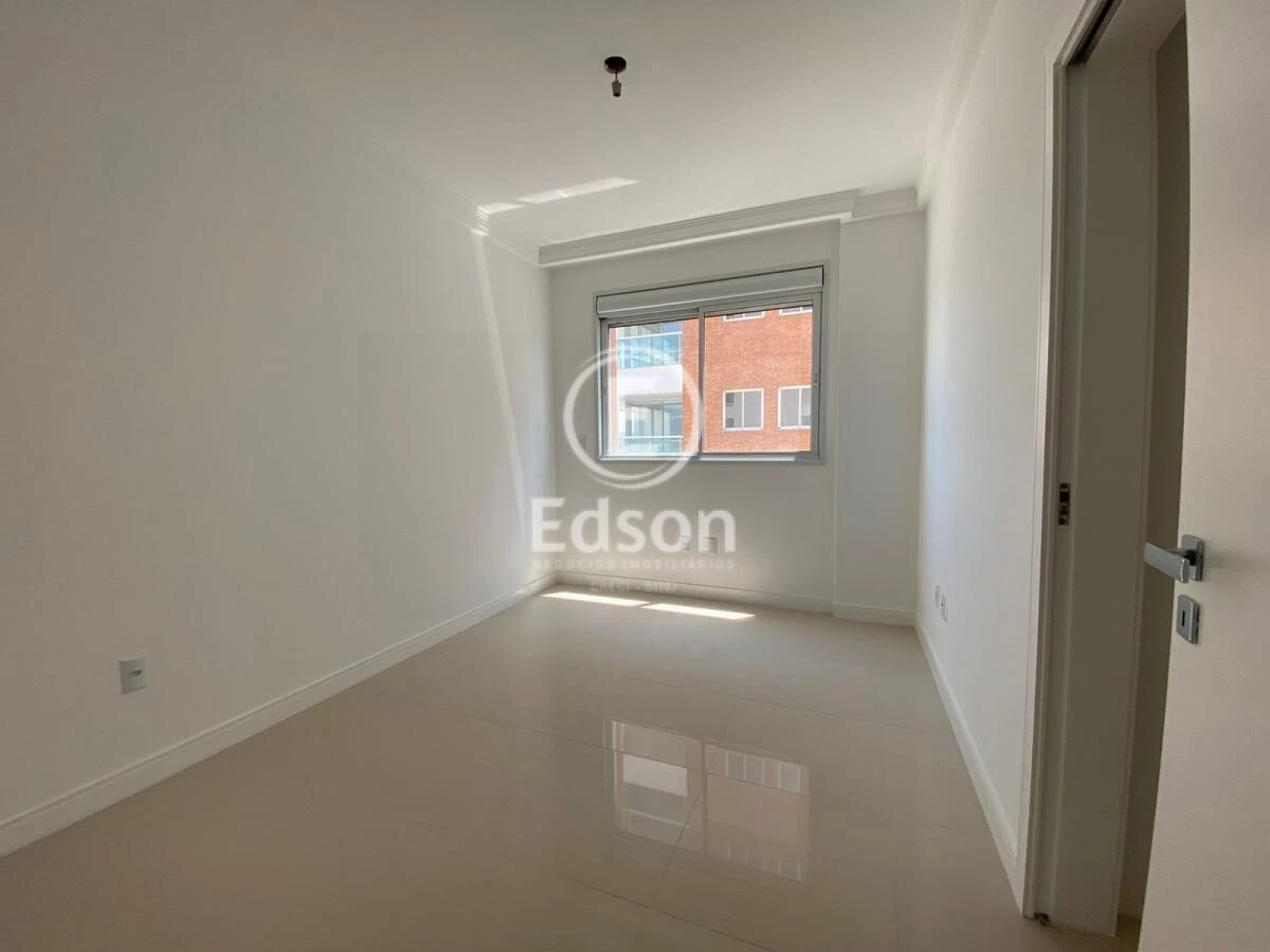 Apartamento em Centro, Palhoça. 3 quartos, 124m². Imagem 3 de 16