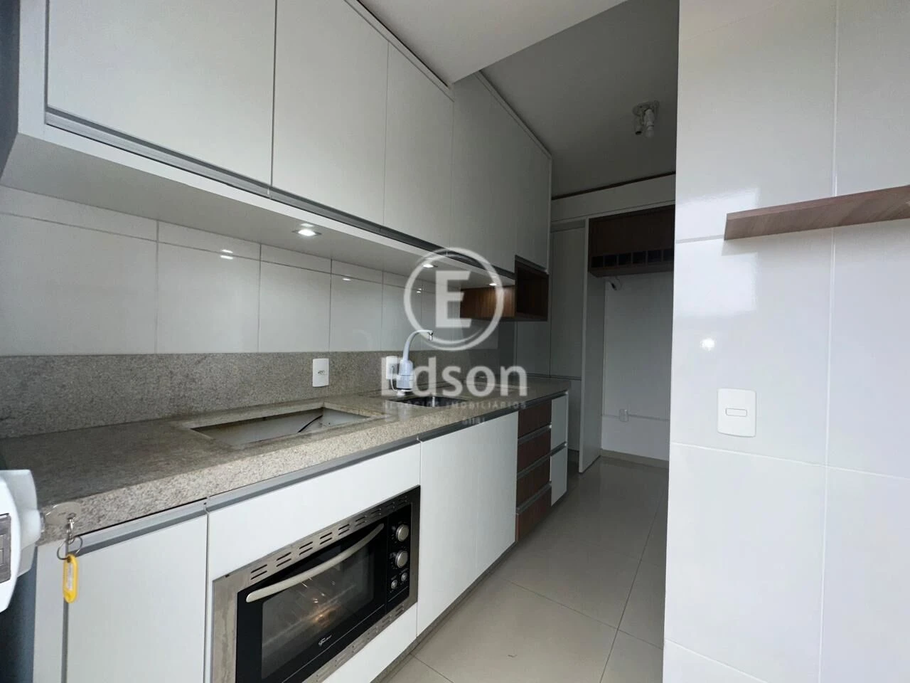 Apartamento em São Sebastião, Palhoça. 2 quartos, 68m². Imagem 4 de 11