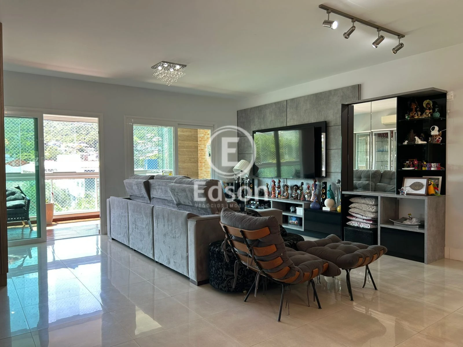 Cobertura em João Paulo, Florianópolis. 4 quartos, 244m². Imagem 2 de 15