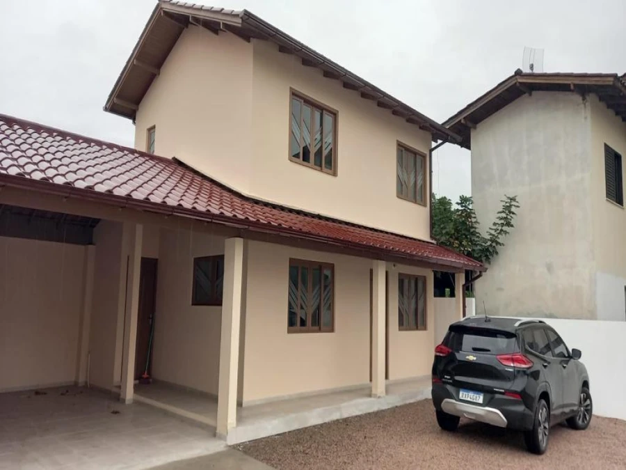 Casa em Centro, Palhoça. 2 quartos, 120m². Imagem 1 de 9