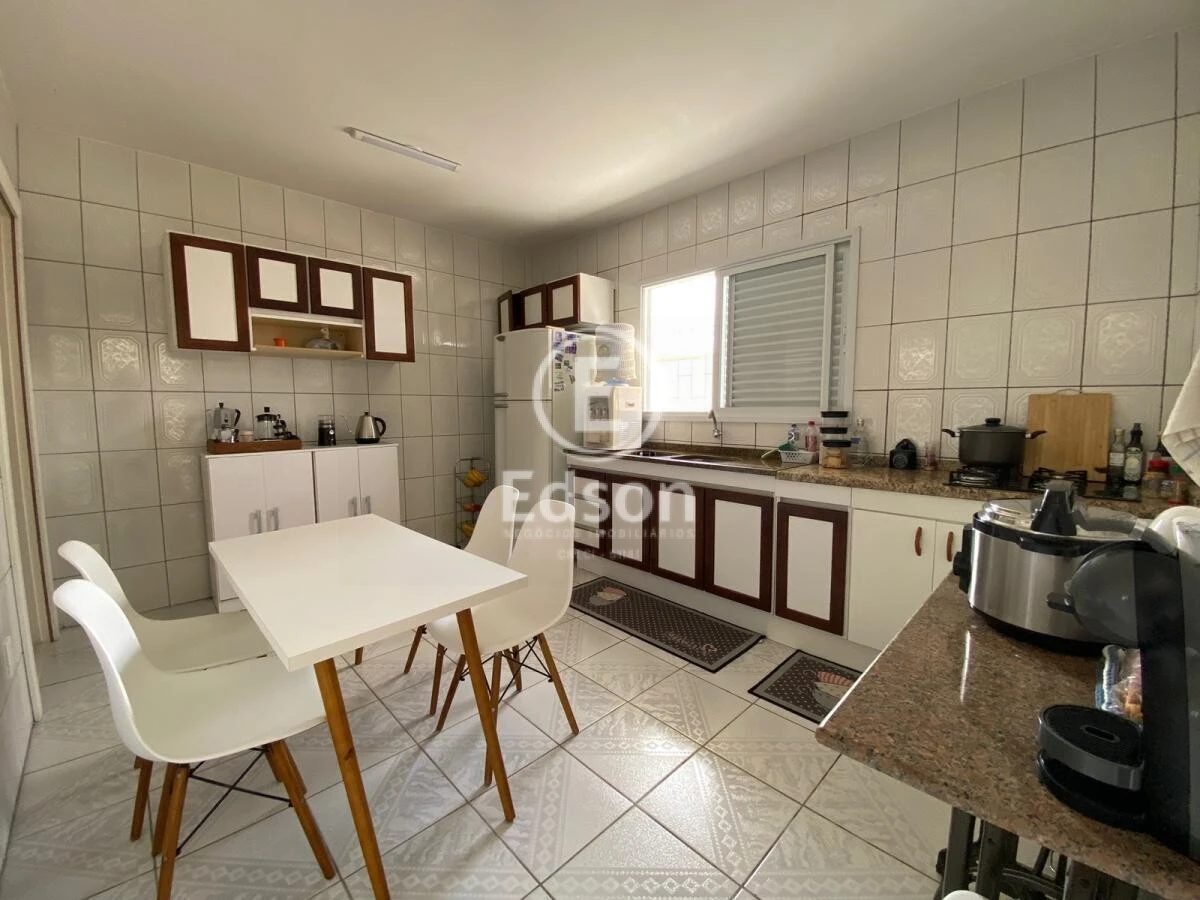 Casa em Jardim Eldorado, Palhoça. 3 quartos, 0m². Imagem 4 de 14