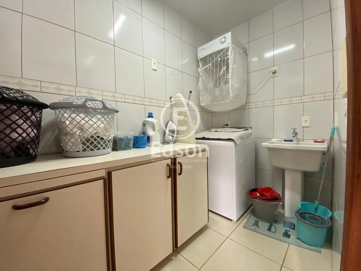 Casa em Jardim Eldorado, Palhoça. 3 quartos, 0m². Imagem 5 de 14