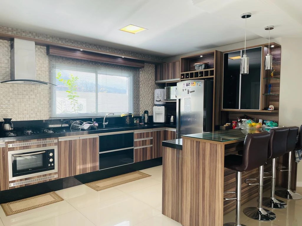 Casa em Pedra Branca, Palhoça. 3 quartos, 180m². Imagem 11 de 15