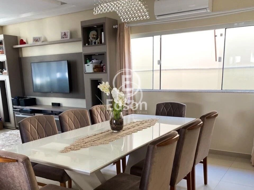 Casa em Pedra Branca, Palhoça. 3 quartos, 170m². Imagem 3 de 11