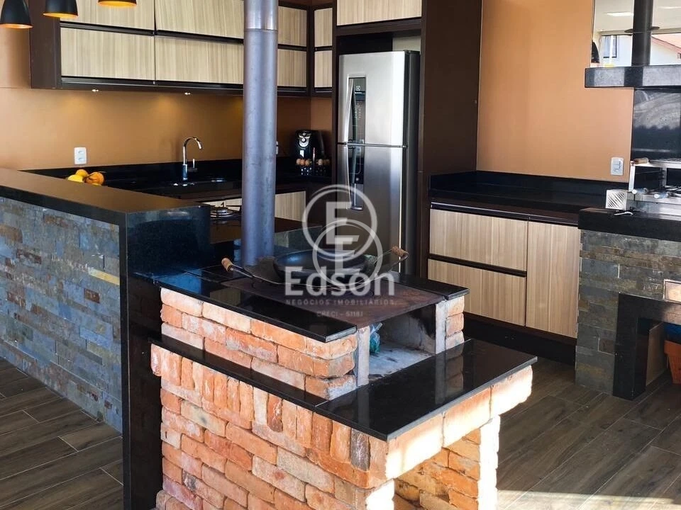 Casa em Pedra Branca, Palhoça. 3 quartos, 170m². Imagem 9 de 11