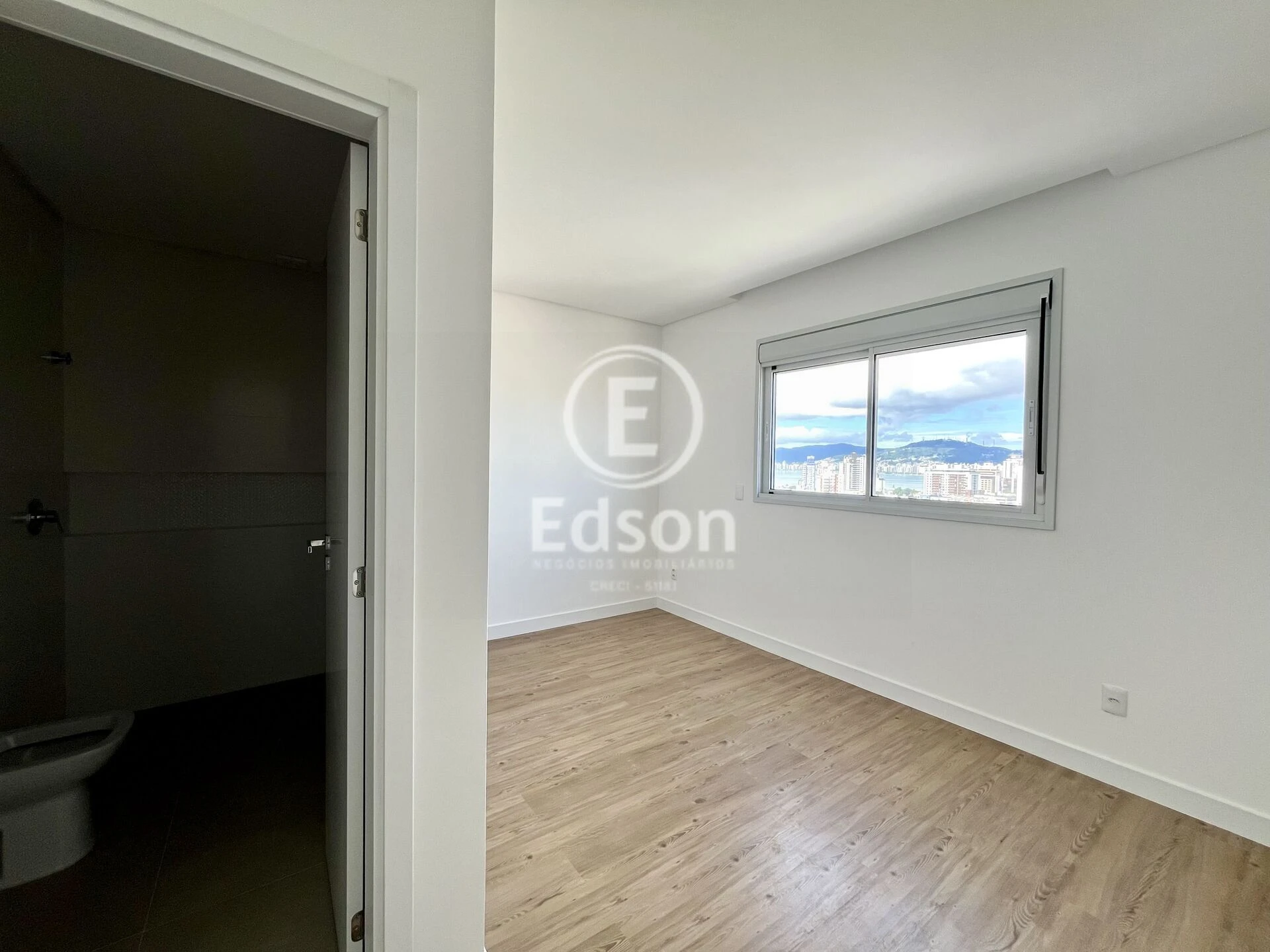 Apartamento em Estreito, Florianópolis. 3 quartos, 111m². Imagem 10 de 12