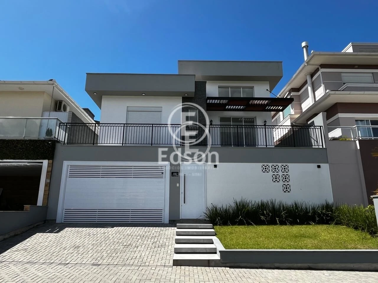 Casa em Pedra Branca, Palhoça. 3 quartos, 208m². Imagem 1 de 17