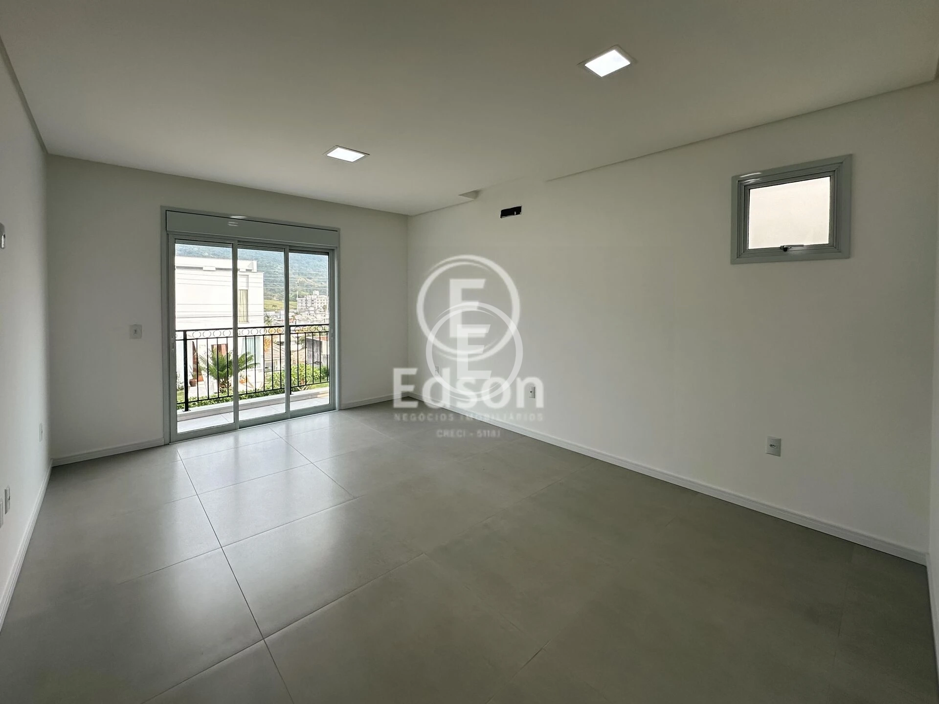 Casa em Pedra Branca, Palhoça. 3 quartos, 208m². Imagem 11 de 17