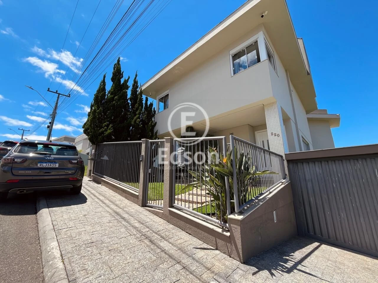 Casa em Pedra Branca, Palhoça. 3 quartos, 840m². Imagem 1 de 14
