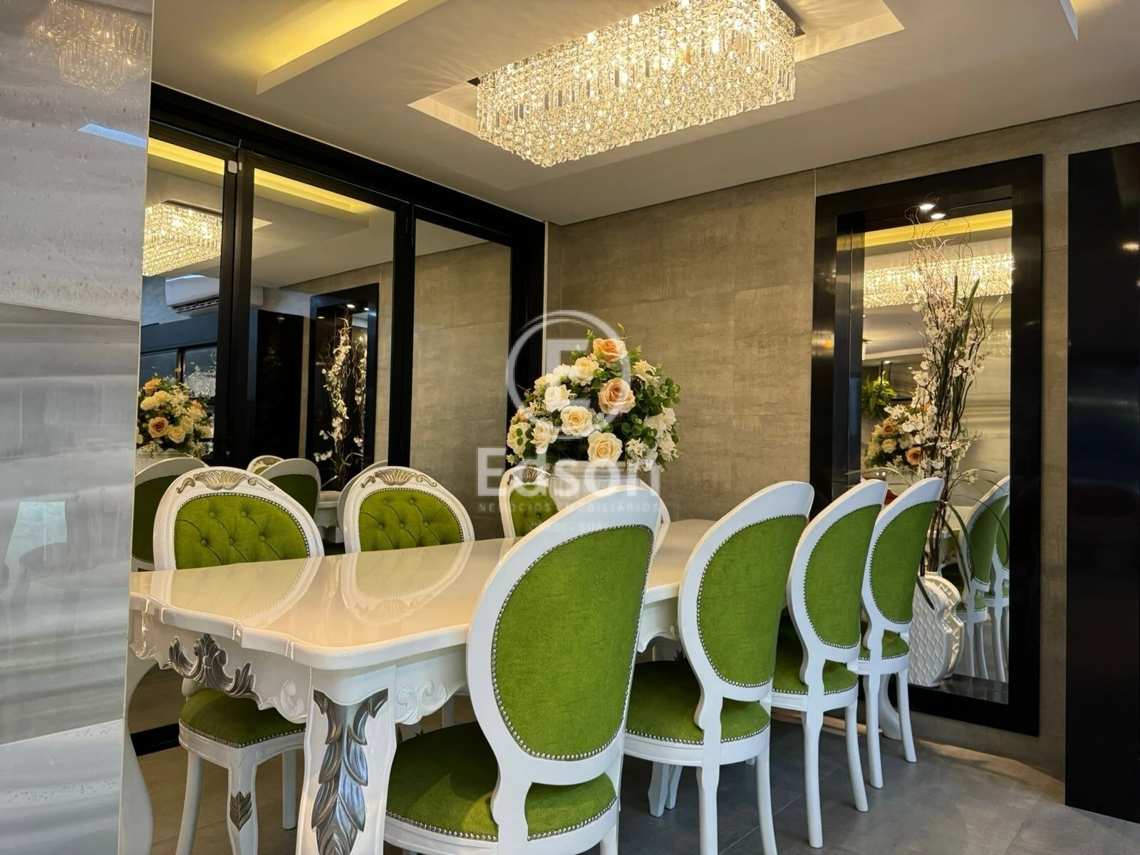 Casa em Aririu, Palhoça. 2 quartos, 230m². Imagem 2 de 15