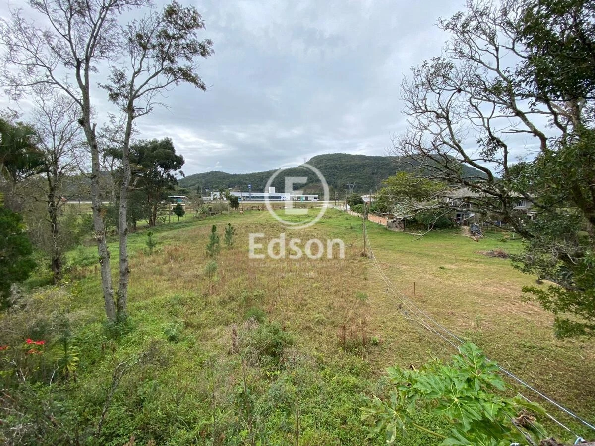 Terreno em Praia de Fora, Palhoça. 0 quartos, 54346m². Imagem 2 de 12