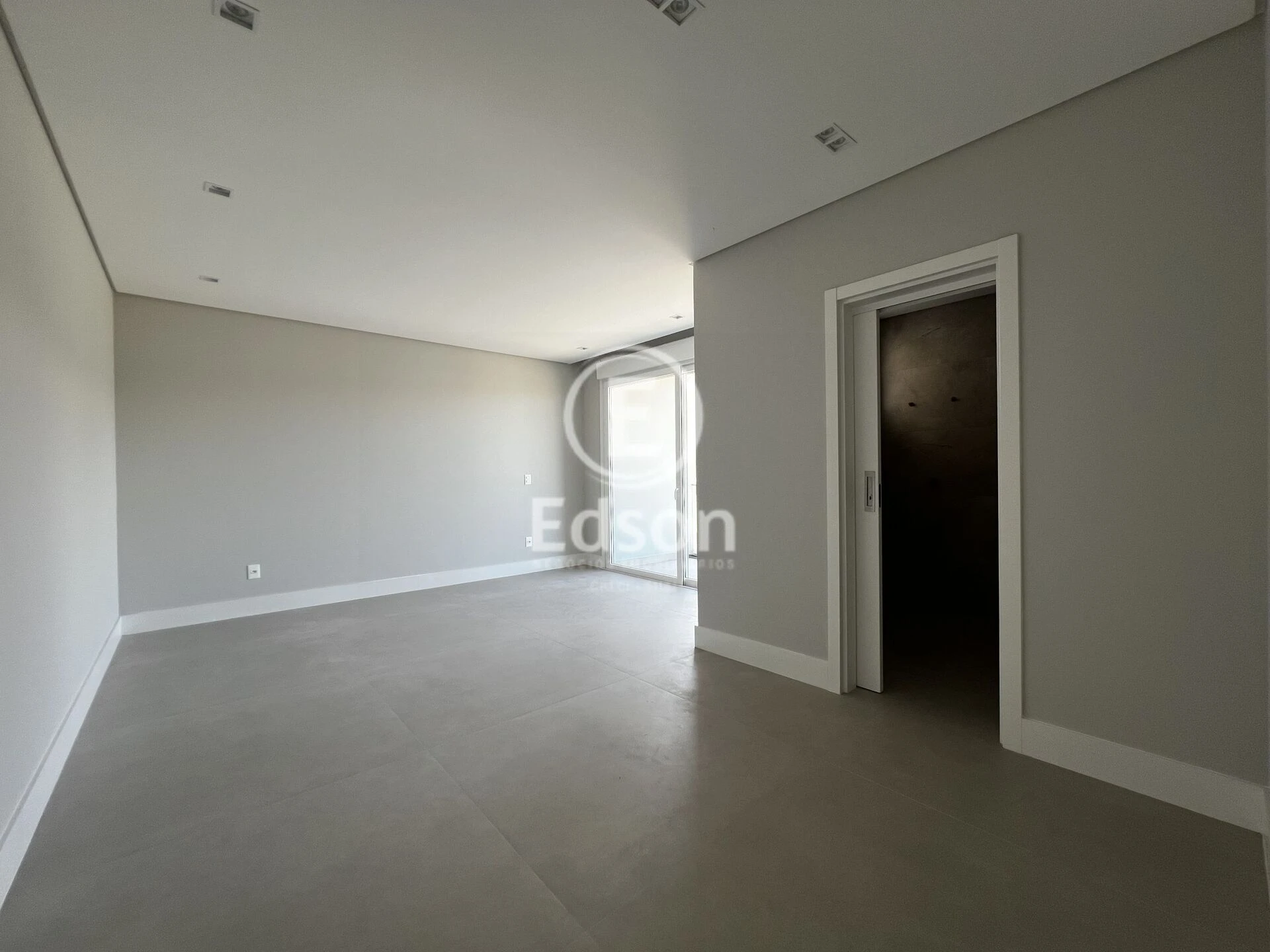 Casa em Pedra Branca, Palhoça. 3 quartos, 253m². Imagem 5 de 10