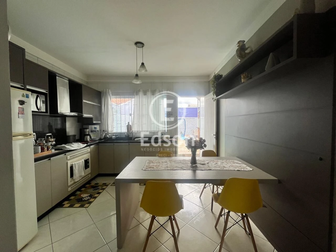 Casa em Madri, Palhoça. 3 quartos, 80m². Imagem 2 de 15