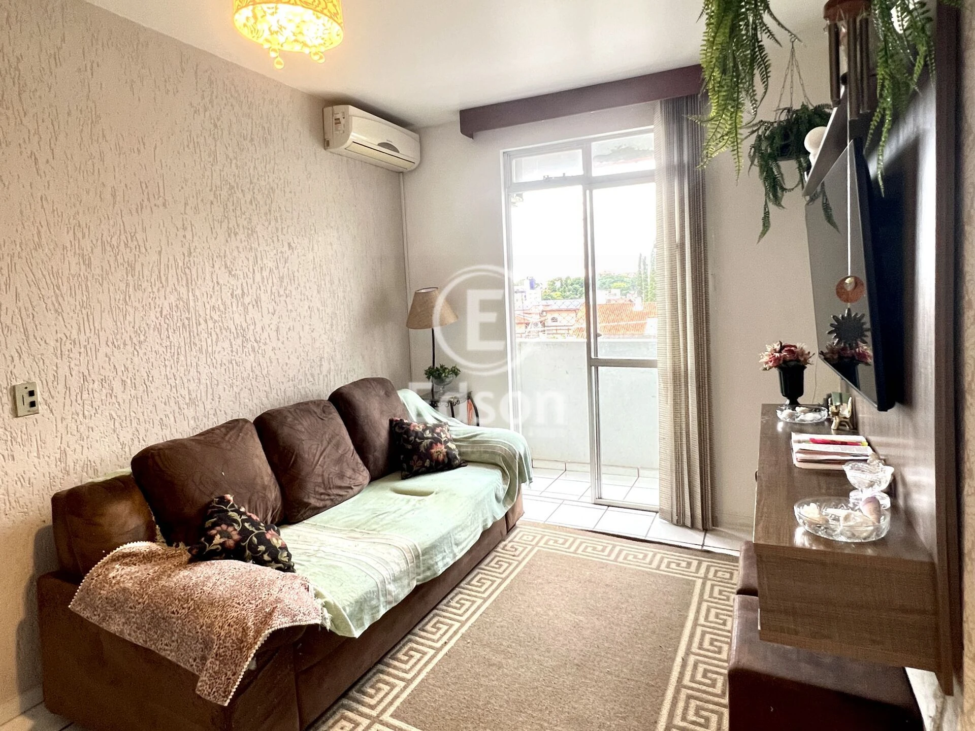 Apartamento em Praia Comprida, São José. 3 quartos, 63m². Imagem 2 de 11