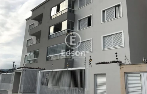 Apartamento com 3 quartos em Centro, Palhoça