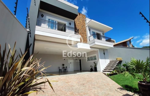 Casa com 4 quartos em Pedra Branca, Palhoça