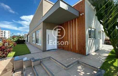 Casa com 4 quartos em Pedra Branca, Palhoça