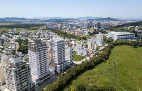 Apartamento com 3 quartos em Pedra Branca, Palhoça
