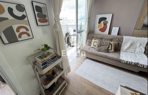 Apartamento com 2 quartos em Pedra Branca, Palhoça