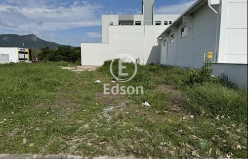 Terreno com 0 quartos em Sertão do Maruim, São José