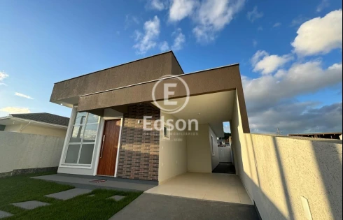 Casa com 3 quartos em Forquilhas, São José