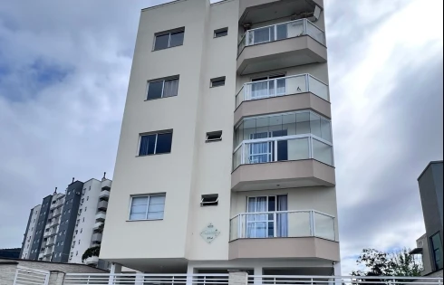 Apartamento com 3 quartos em Pagani, Palhoça