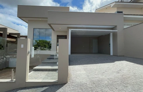 Casa com 2 quartos em Pedra Branca, Palhoça