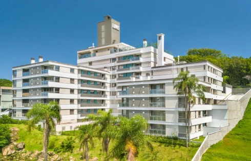 Apartamento com 2 quartos em Cacupé, Florianópolis