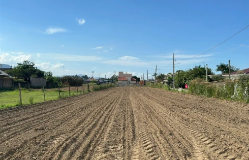 Terreno com 0 quartos em , 