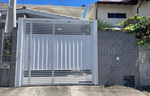 Sobrado Geminado com 2 quartos em Madri, Palhoça