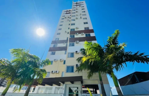 Apartamento com 2 quartos em Barreiros, São José