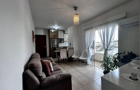 Apartamento com 2 quartos em Alto Aririú, Palhoça