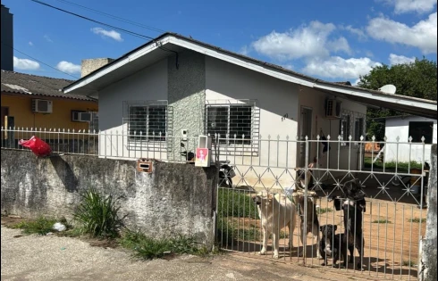 Casa com 2 quartos em Forquilhinha, São José
