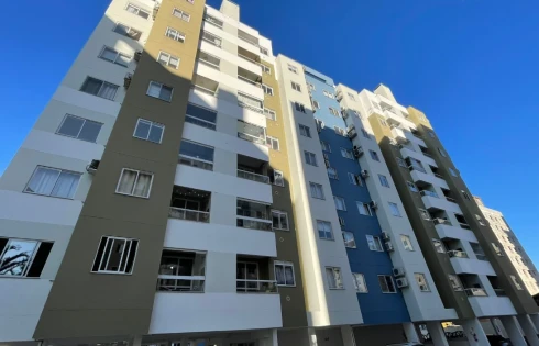 Apartamento com 2 quartos em Pedra Branca, Palhoça