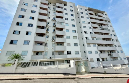 Apartamento com 2 quartos em Pagani, Palhoça