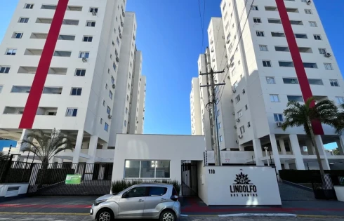 Apartamento com 2 quartos em Pedra Branca, Palhoça