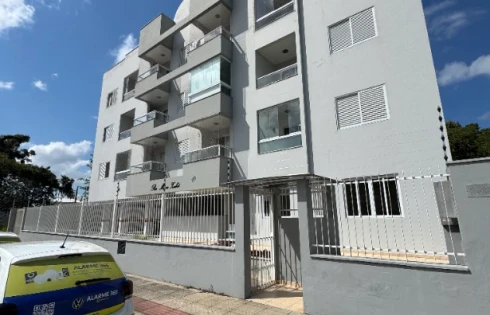 Apartamento com 2 quartos em Sertão do Maruim, São José