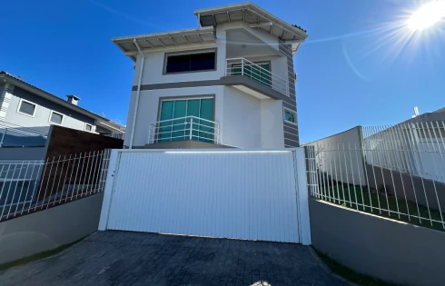 Casa com 3 quartos em Pedra Branca, Palhoça