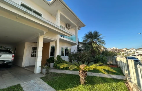 Casa com 3 quartos em Pedra Branca, Palhoça