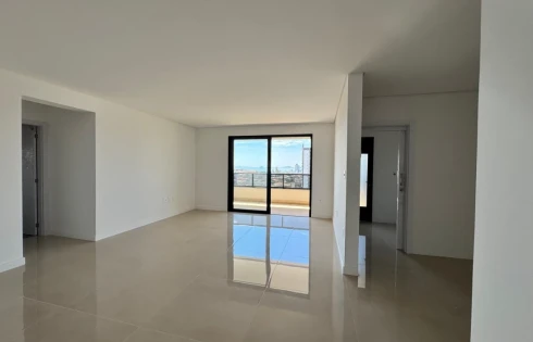 Apartamento com 4 quartos em Nossa Senhora do Rosário, São José