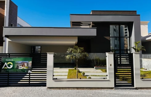 Casa com 3 quartos em Pedra Branca, Palhoça