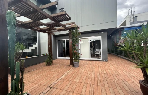 Casa com 4 quartos em Pedra Branca, Palhoça