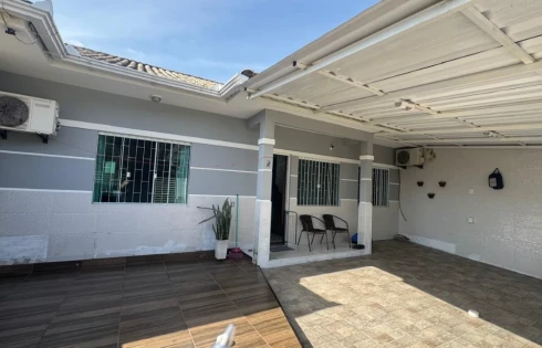 Casa Geminada com 3 quartos em Barra do Aririú, Palhoça